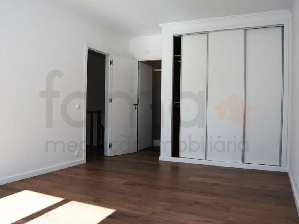 Toad - Remodelled House with Sea View in Ericeira