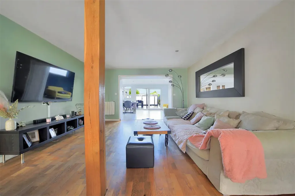 Maison 6 pièces à Sin Le Noble