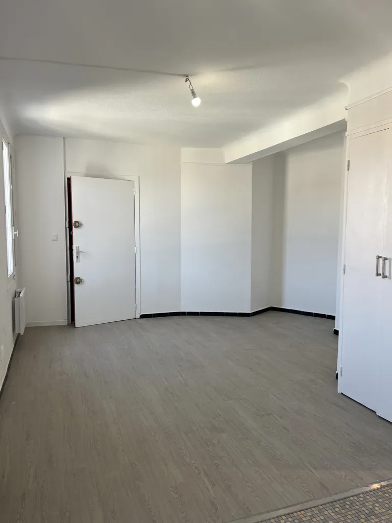 Pièces - Appartement T2 avec Ascenseur à Perpignan