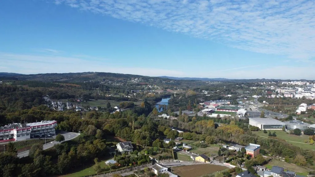 Vue aérienne - Restored Chalet with River Walk Access in Lugo