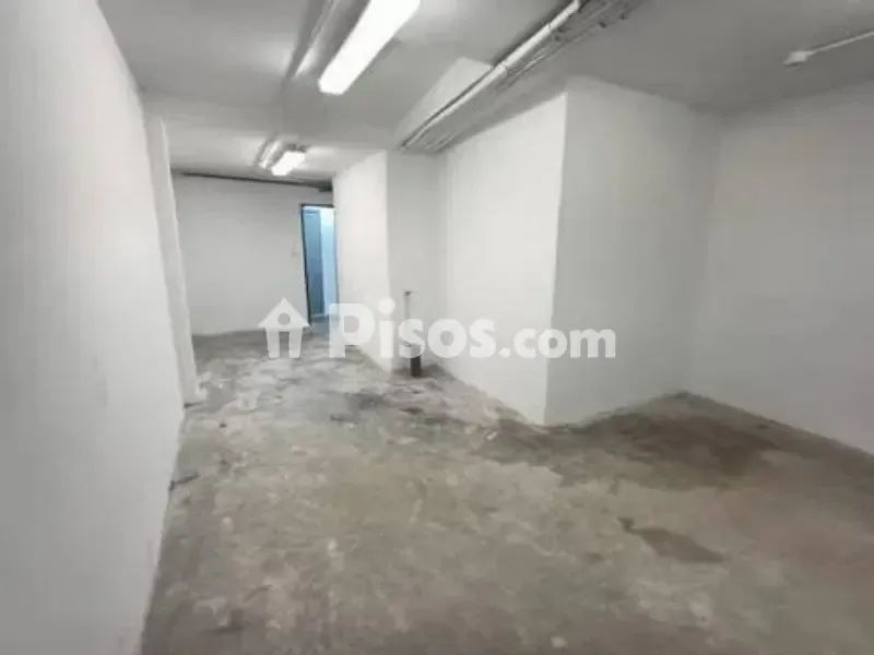 Toad - One-Bedroom Flat with Garage in Horche