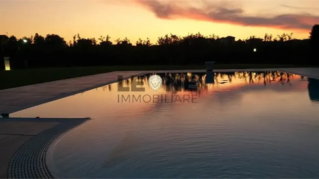 Bassein - Trifamily Villa with Private Park in Vignola