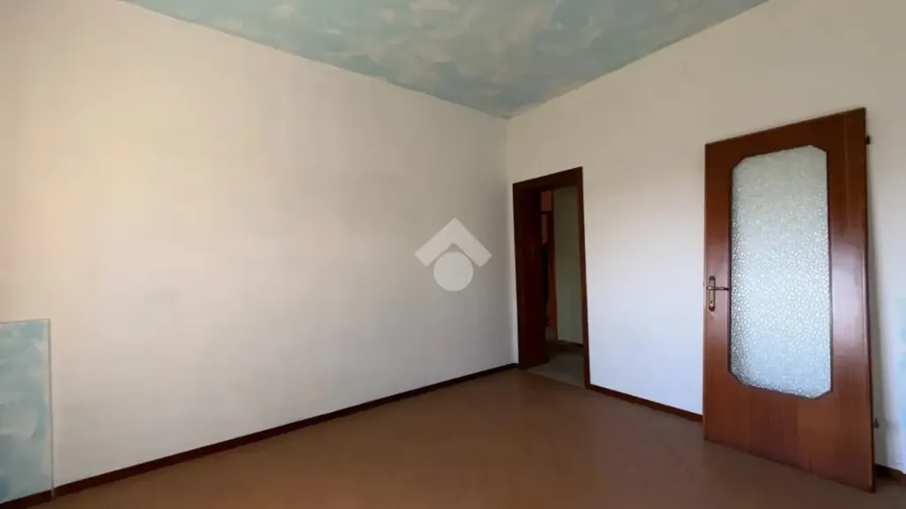 Pièces - Trilocale with Balcony in Verolanuova
