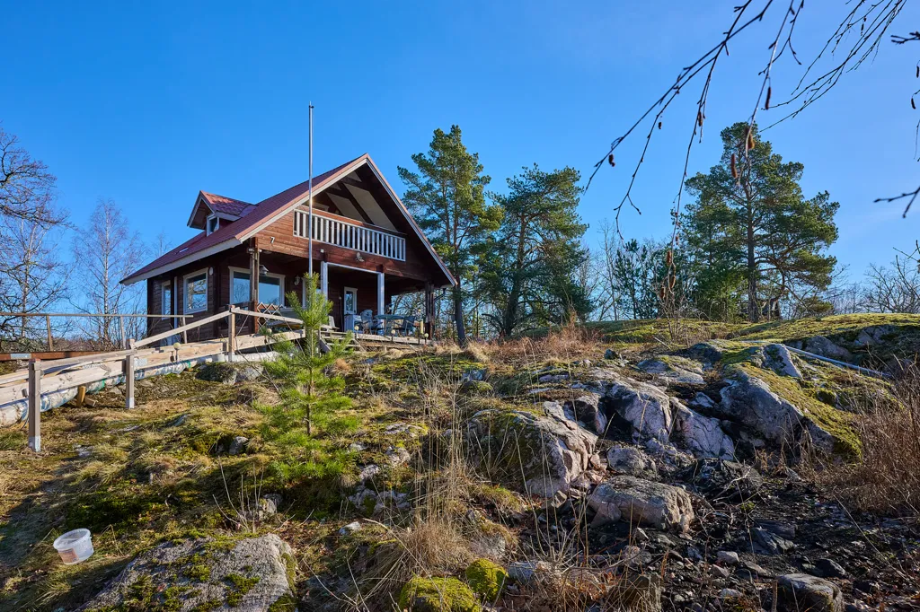 Välivaade - Charming Cottage with Mälaren View in Björktorp