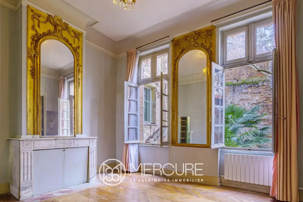 Séjour - Appartement d'exception à rénover au cœur de Toulouse