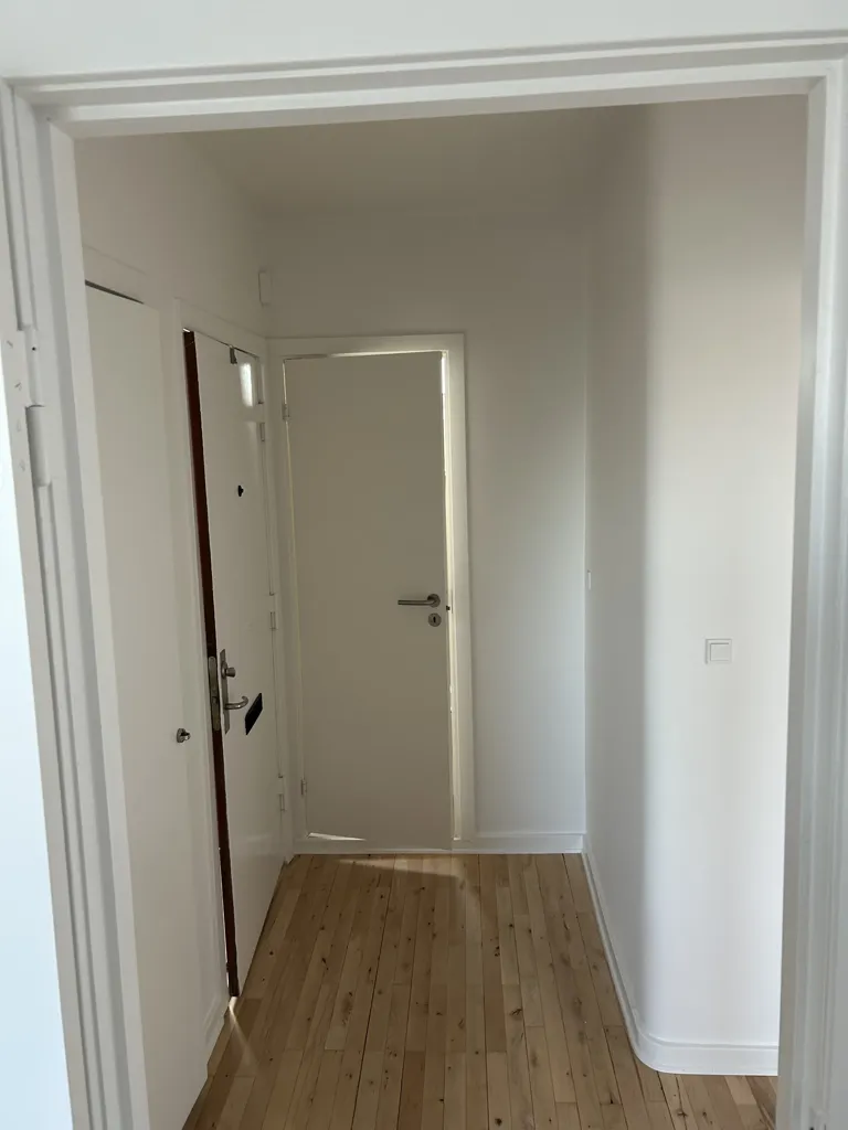 Hallway - 3-Room Apartment with Garden View in Næstved