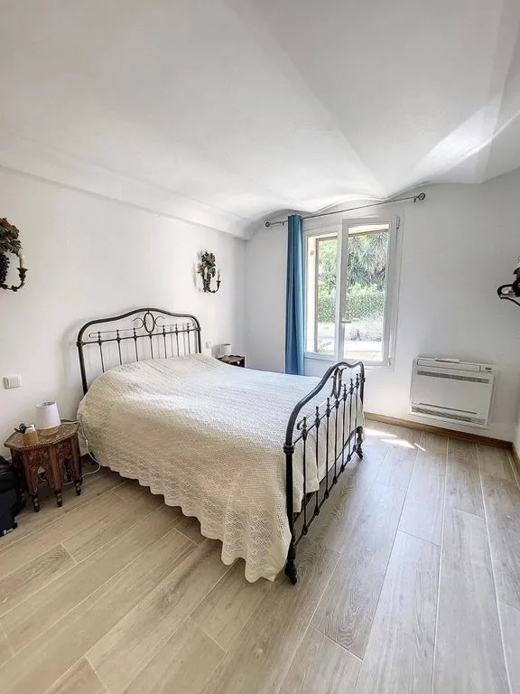 Magamistoad - Luxury Flat with Barbeque in Antibes