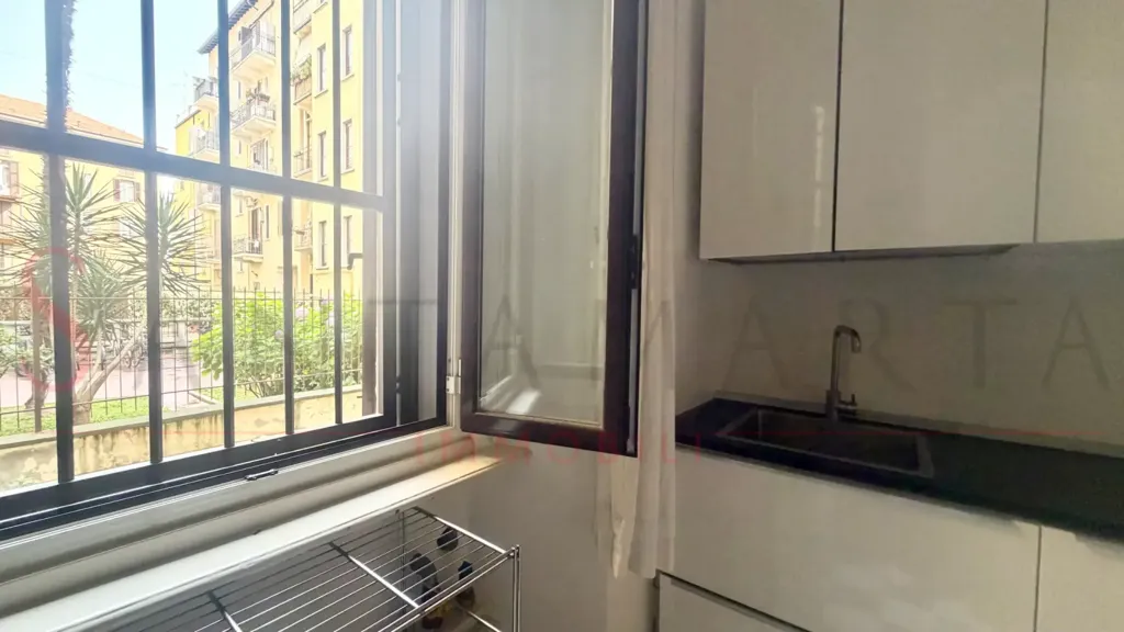 Köök - Rented Triplex with Parquet Floors in Milan