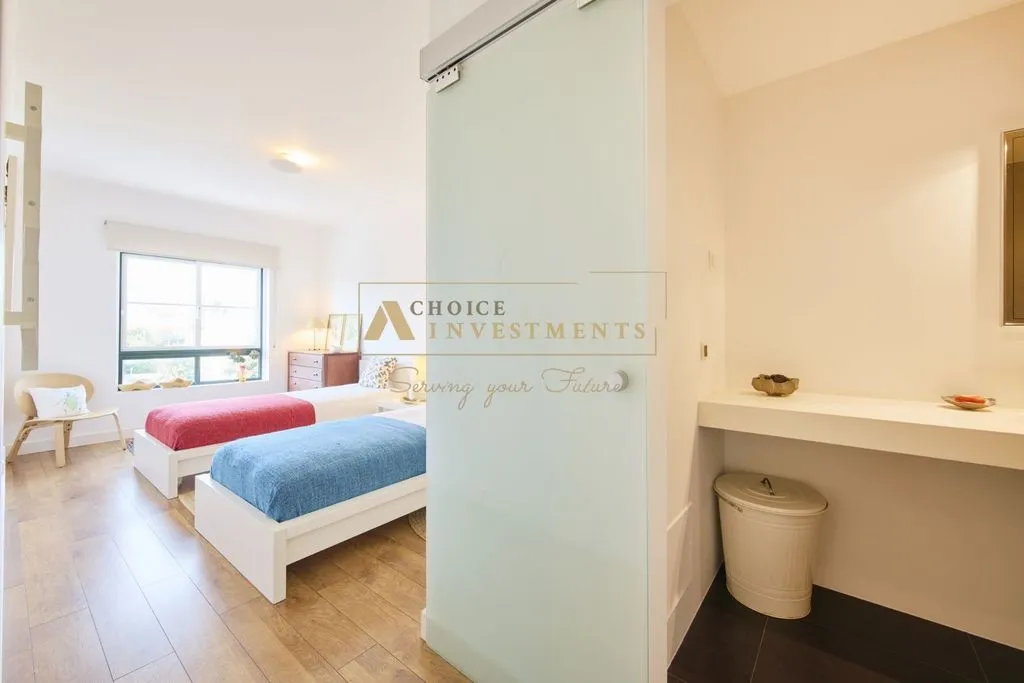 Chambres - Luxury Duplex Flat with Sea Views in Cascais
