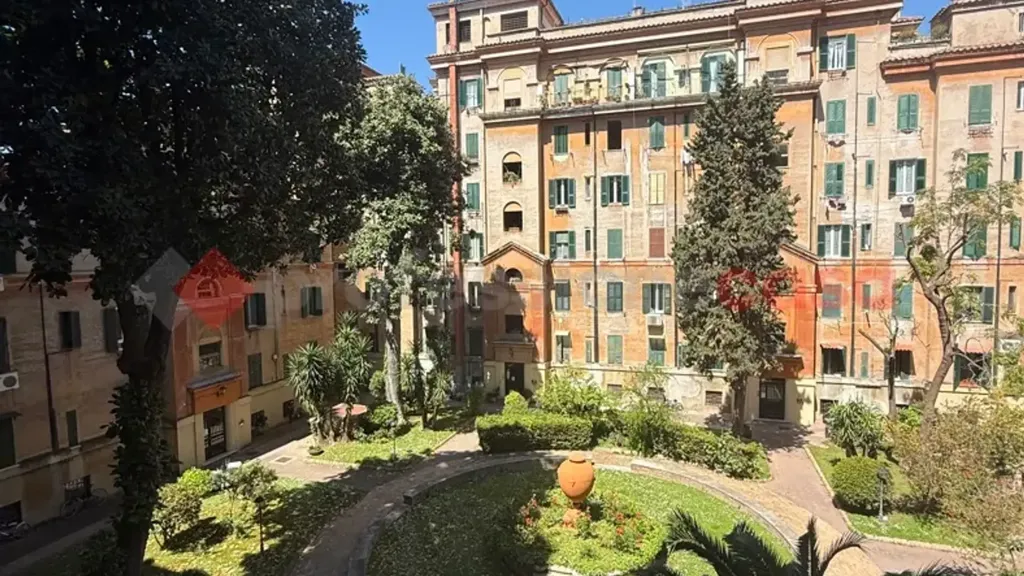 Jardin - Arched Bilocale with Garden in Testaccio, Rome