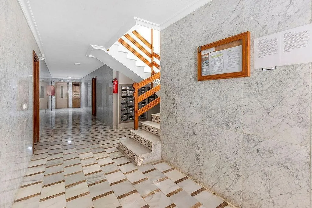 Hallway - 3-Bed Apartment with Terrace in El Acequión