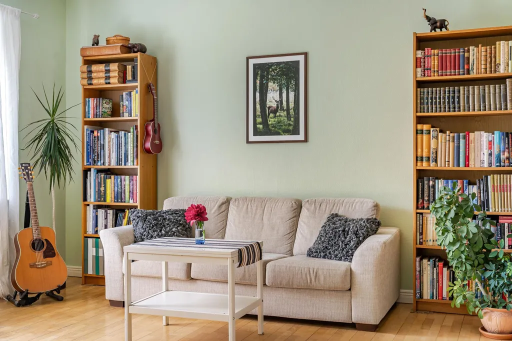Soggiorno - Well-Maintained Two-Bedroom Flat in Tannefors