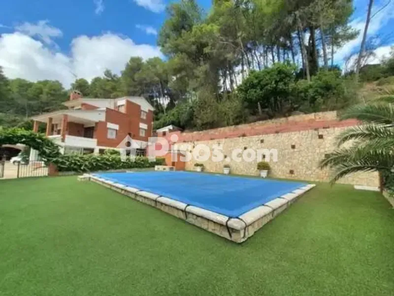 Bassein - Chalet with Pool and Terrace in Cervelló