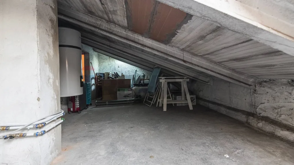 Toad - Rearranged Apartment with Balcony in Modena