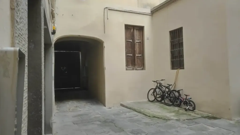 Aed - Renaissance Studio in Florence's Historic Centre