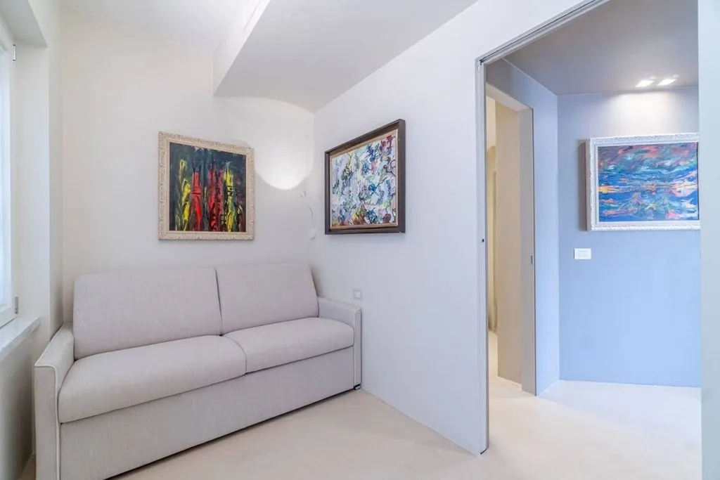 Elutuba - Luxury Flat with Seafront Terrace in Moneglia