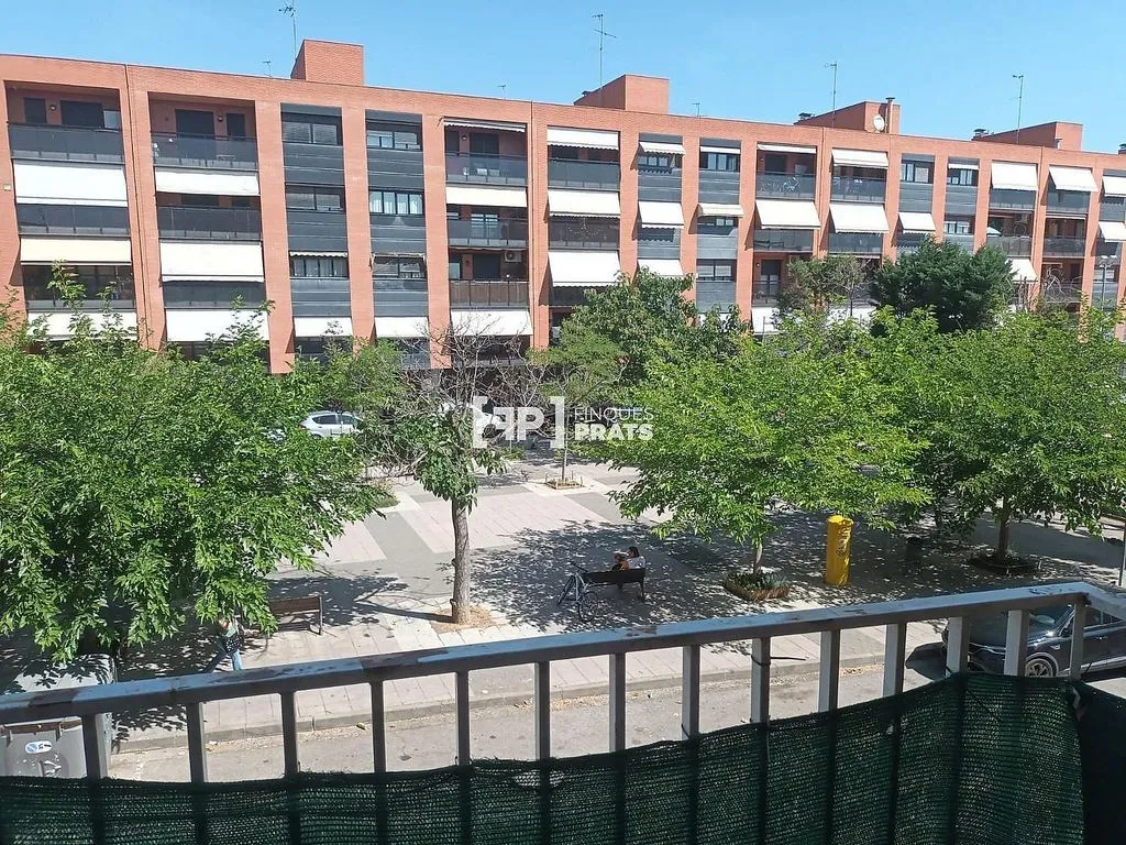 Balcon - Apartment with Balcony in Pardinyes, Lleida