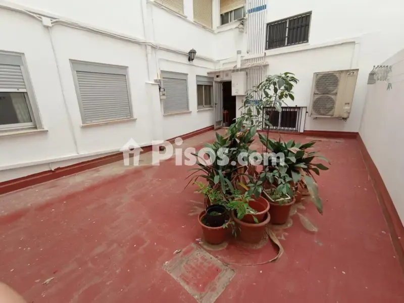 Aed - Ground Floor Flat with Balcony in San Marcelino