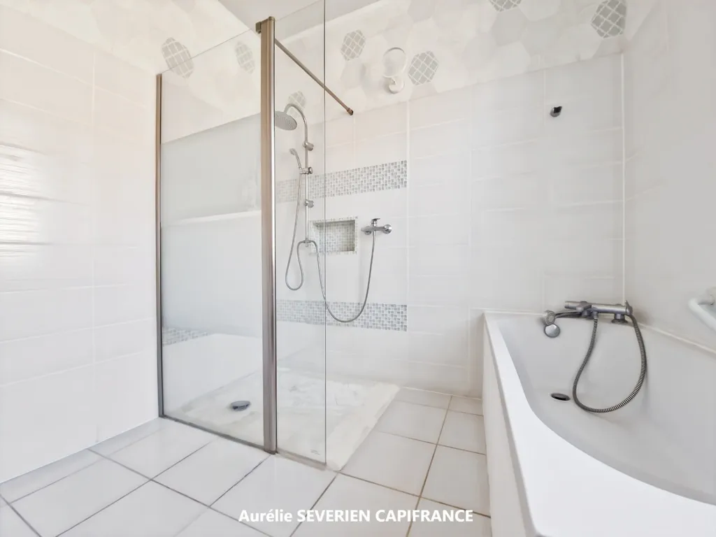 Bagni - Charming Townhouse with Terrace in Meru