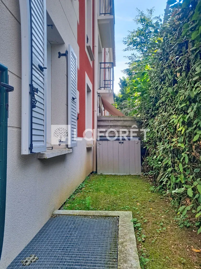 Aed - Meubled Flat with Garden in EVREUX