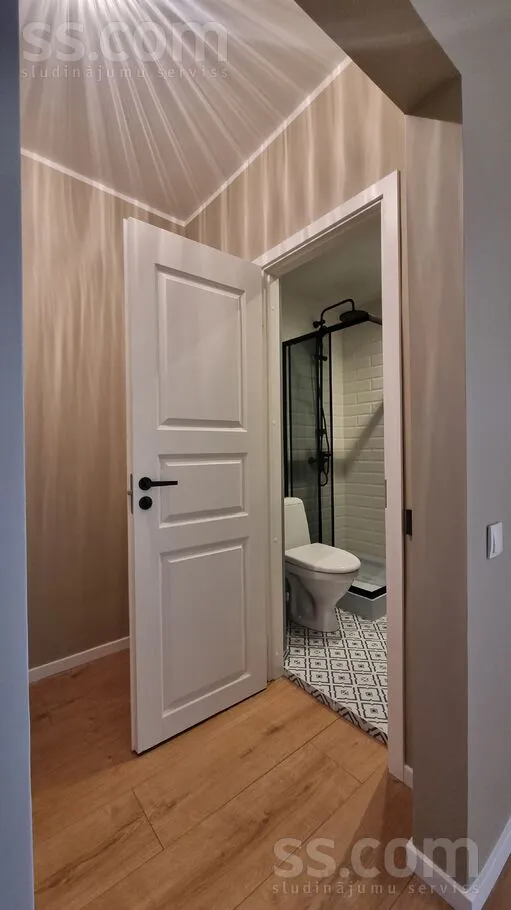 Esik - Capital Remodelled Studio with Panoramic View in Olaine