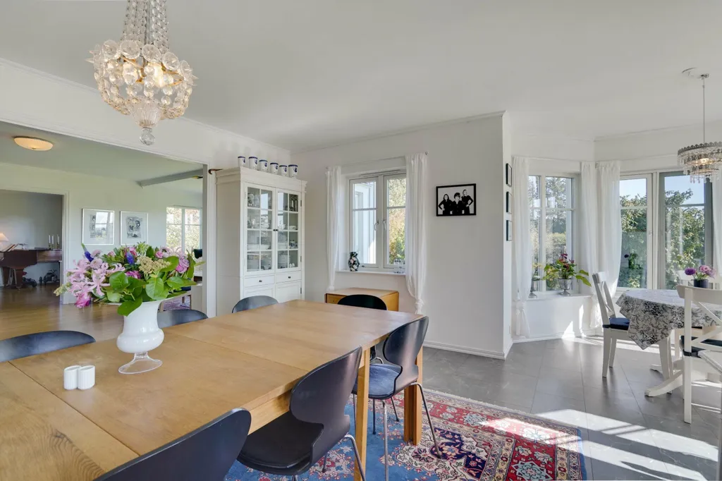 Salle à manger - Modern Farmhouse with Equestrian Facilities near Himmelbjerget