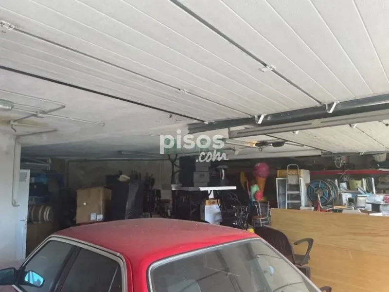Garage - Maison 4 chambres à ES