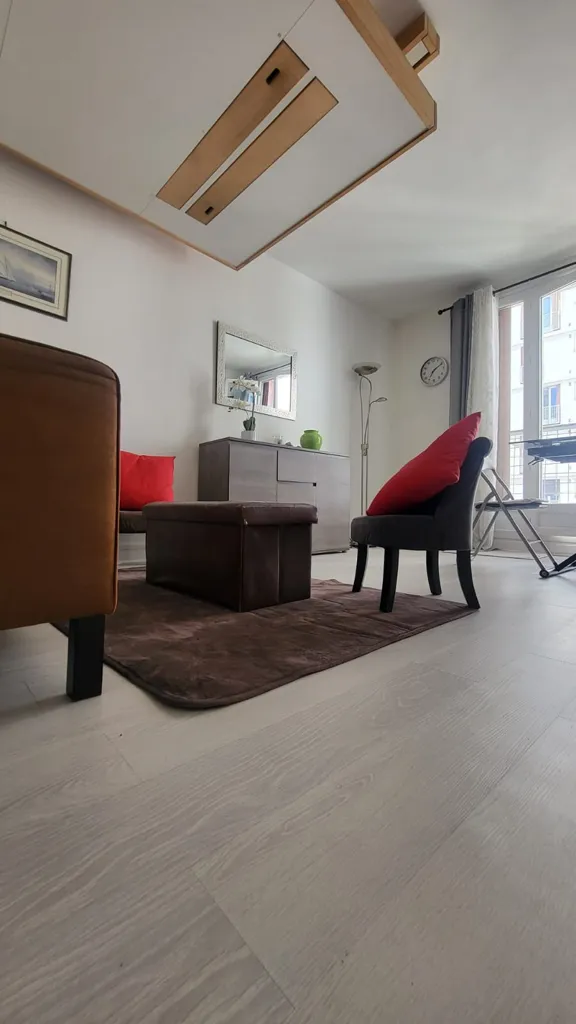 Elutuba - Studio with Courtyard View in Paris 17ème
