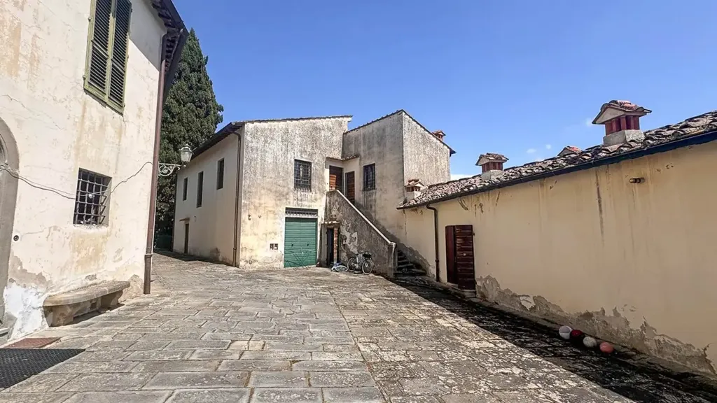 Jardin - Panoramic Bilocale with Garden View in Scandicci