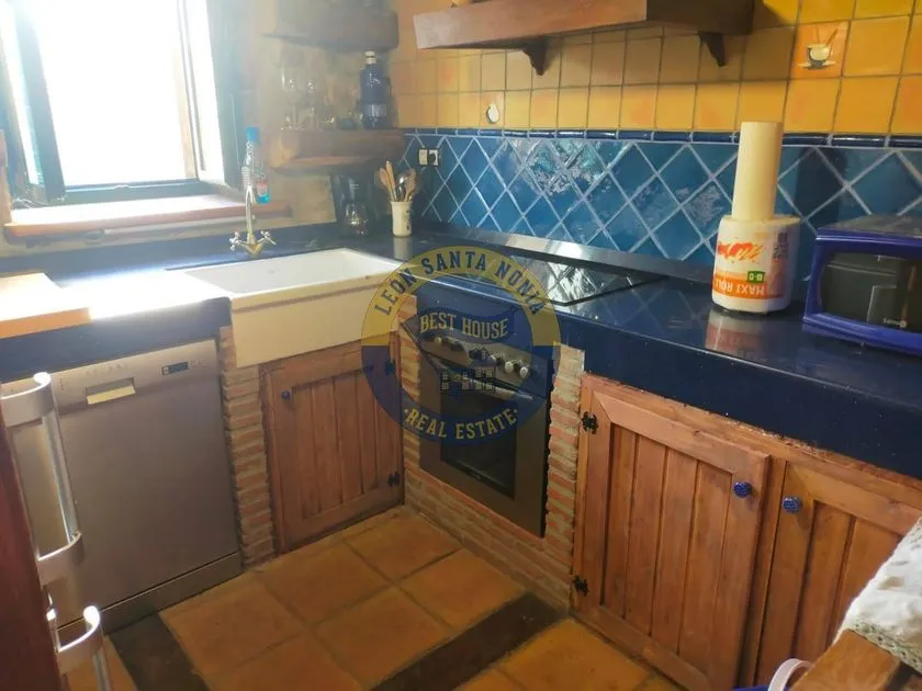 Cuisine - Restored Chalet with Rustic Charm in León