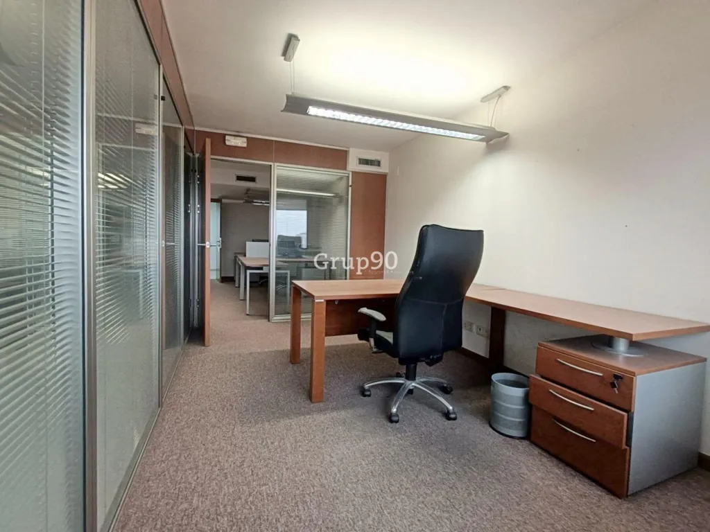 Kabinet - Office with Reception in Lleida's Euroforum