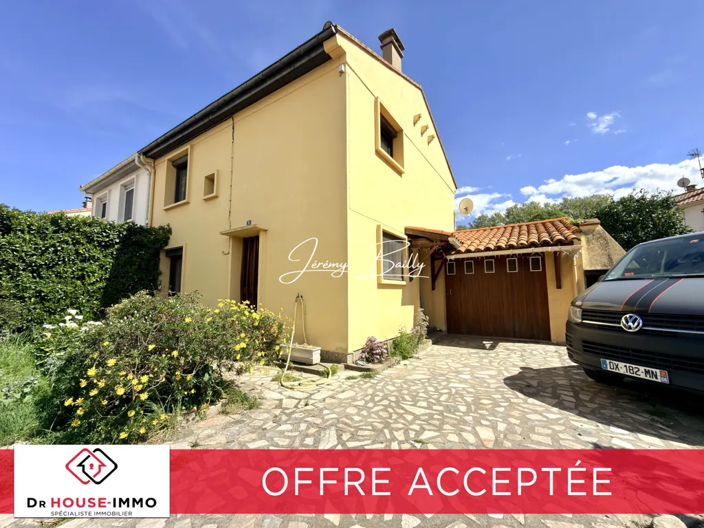 Välivaade - City House with Garden in Prades