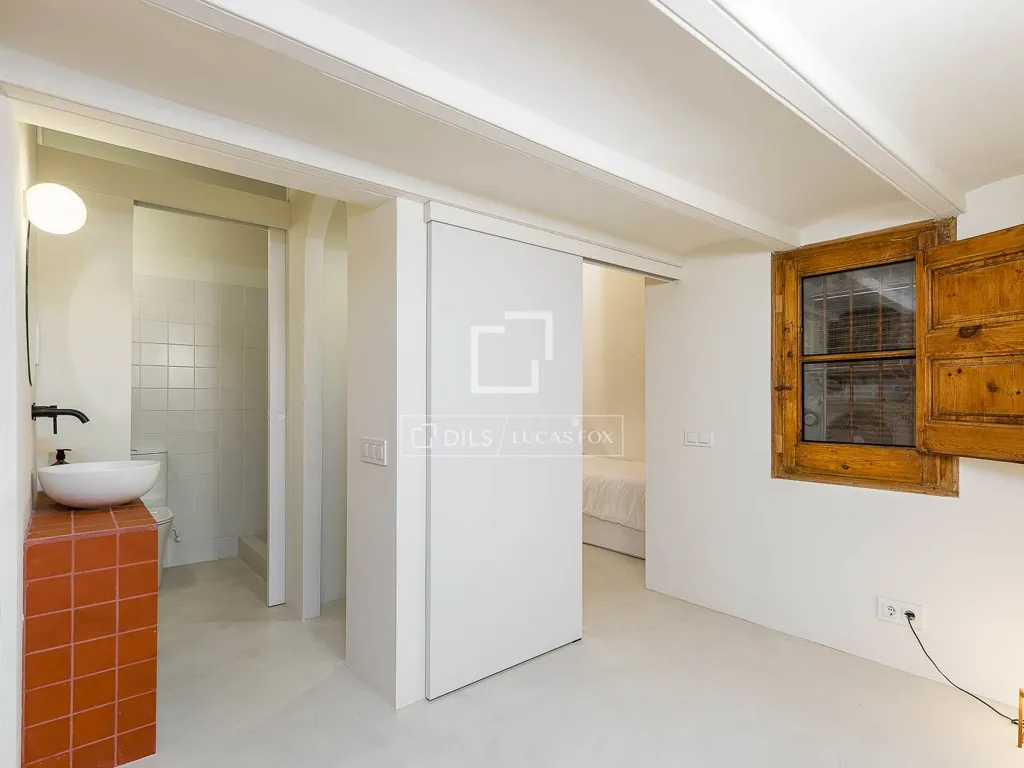Salles de bain - Renovated Apartment with Mezzanine in Eixample, Barcelona