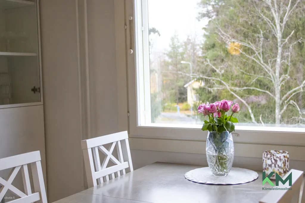Sala da pranzo - Modernised Apartment with Garden View in Savonlinna