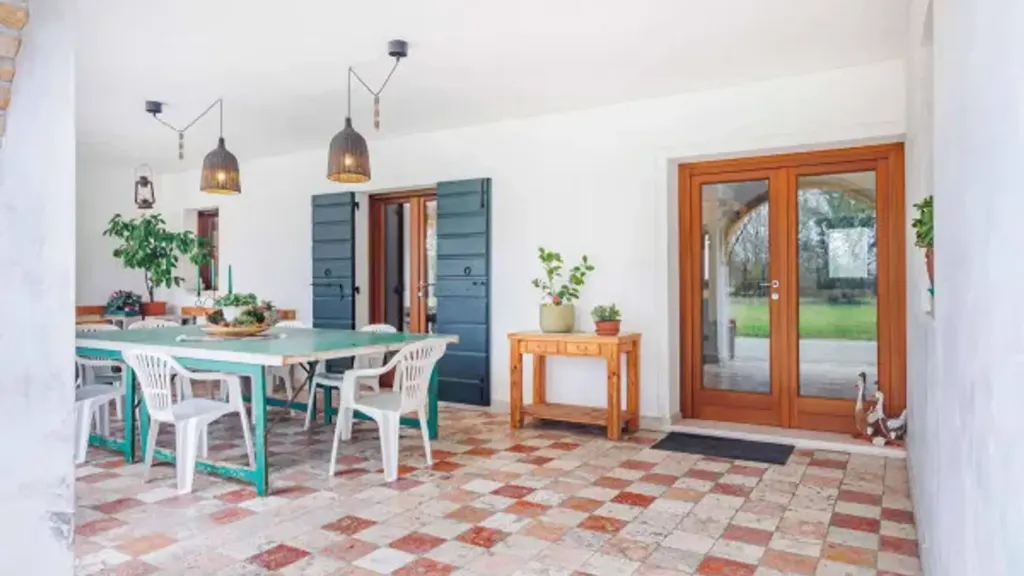 Söögituba - Rustic House with Portico near Treviso