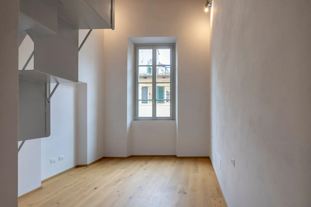 Toad - Luxury Flat in Historic Palazzo, Florence