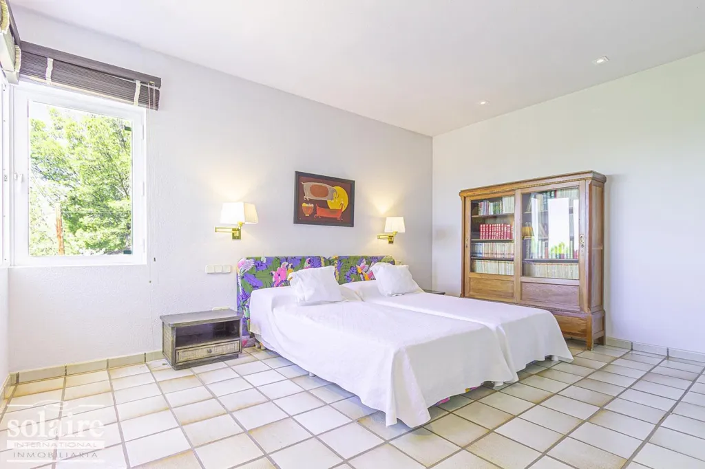 Bedrooms - Renovated Villa with Sea View in Altea