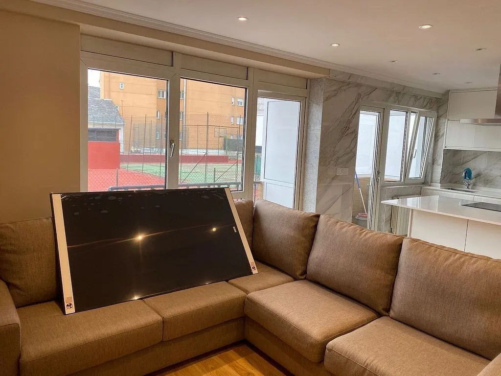 Séjour - 3-Bed Apartment with Garage in San Roque
