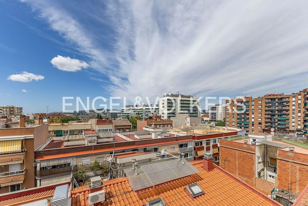 Terrass - Duplex Attic with Terraces in Cornellà