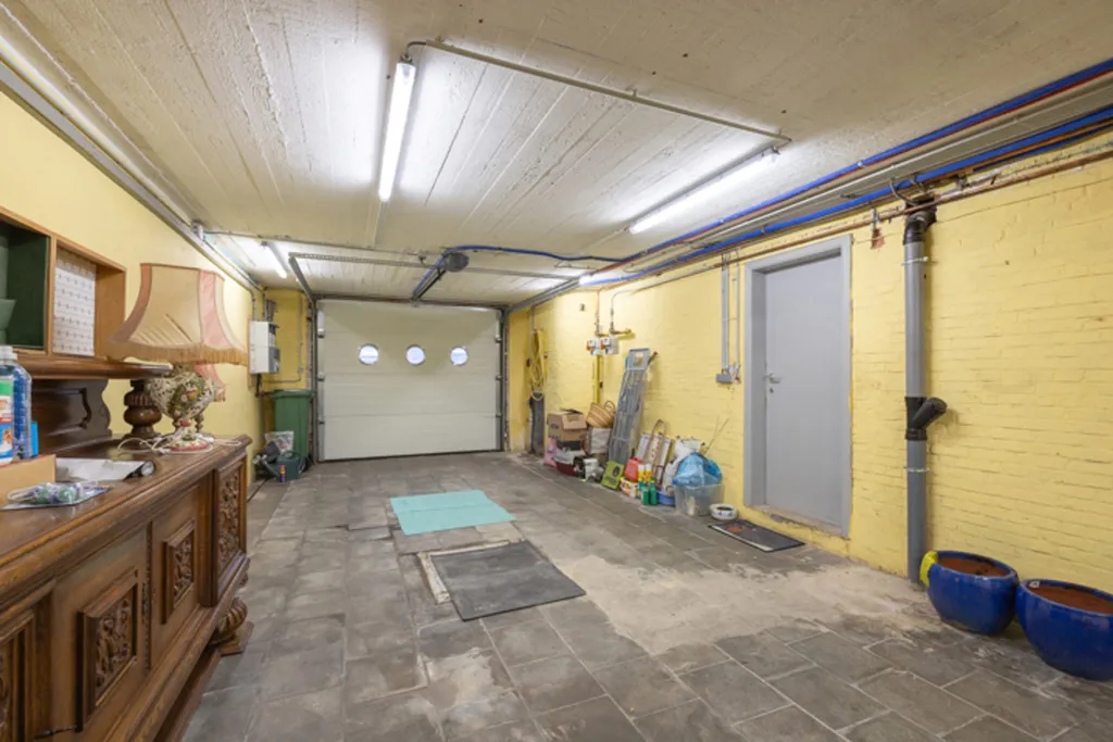 2 magamistoaga maja asukohas Antwerpen