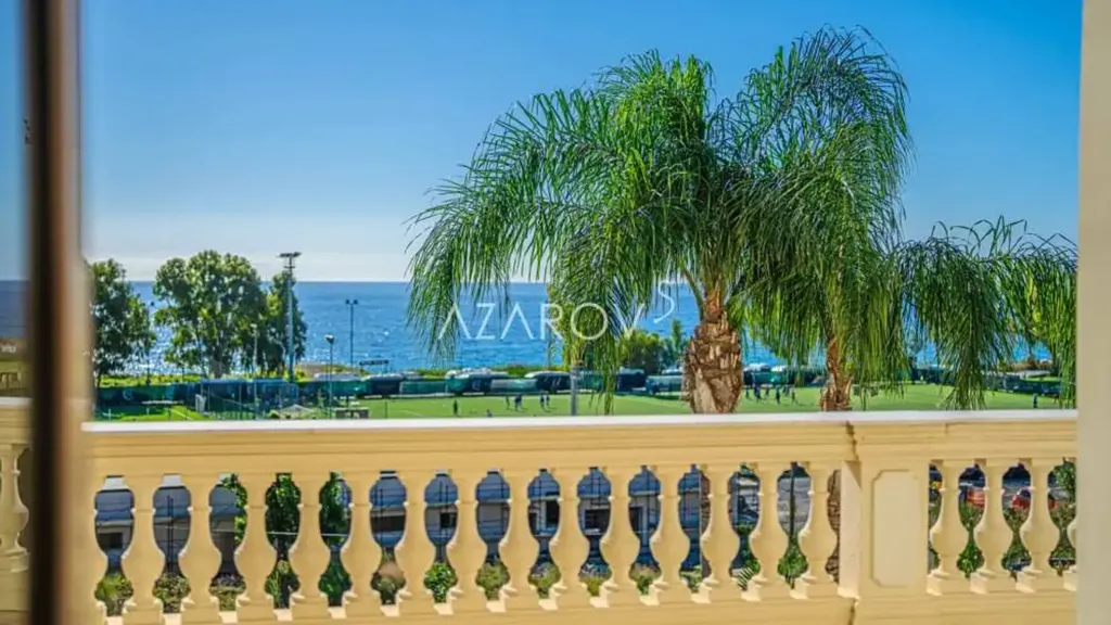 Balcon - Villa with Sea View in Sanremo