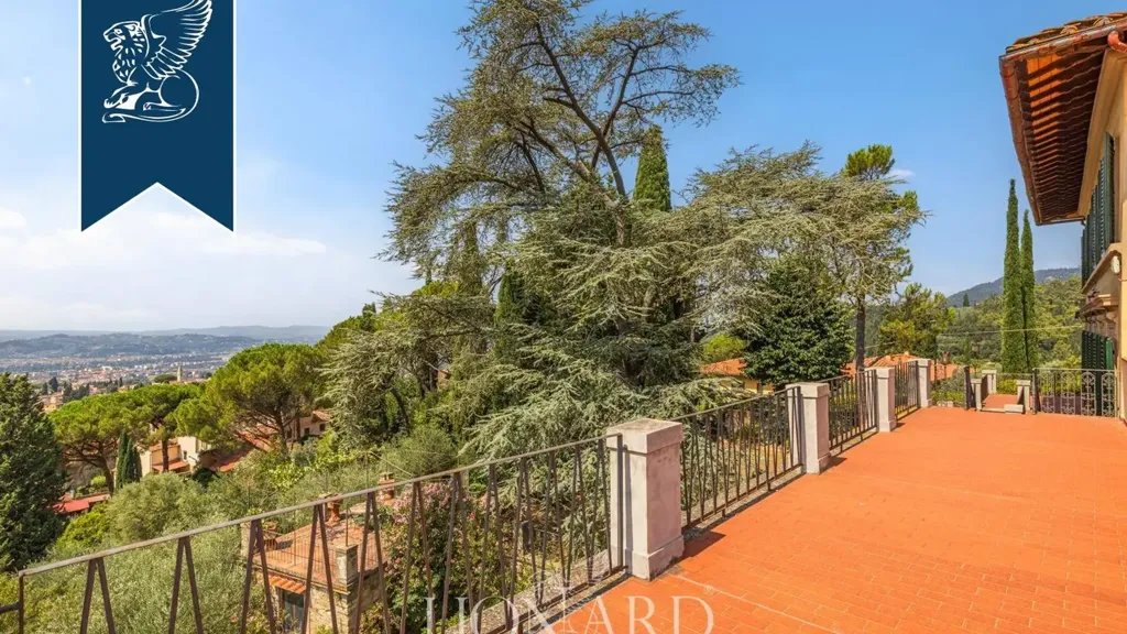 Terrasse - Historic Villa with Panoramic Views near Florence