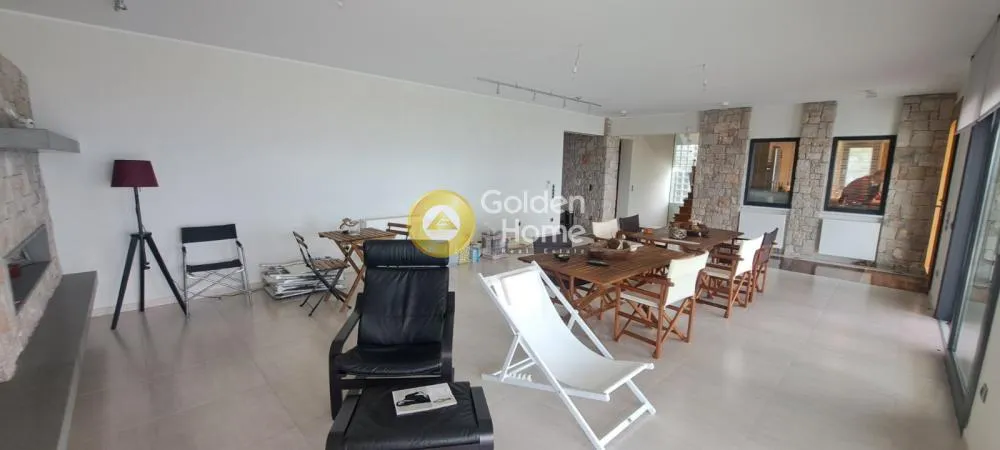 4-room house in GR