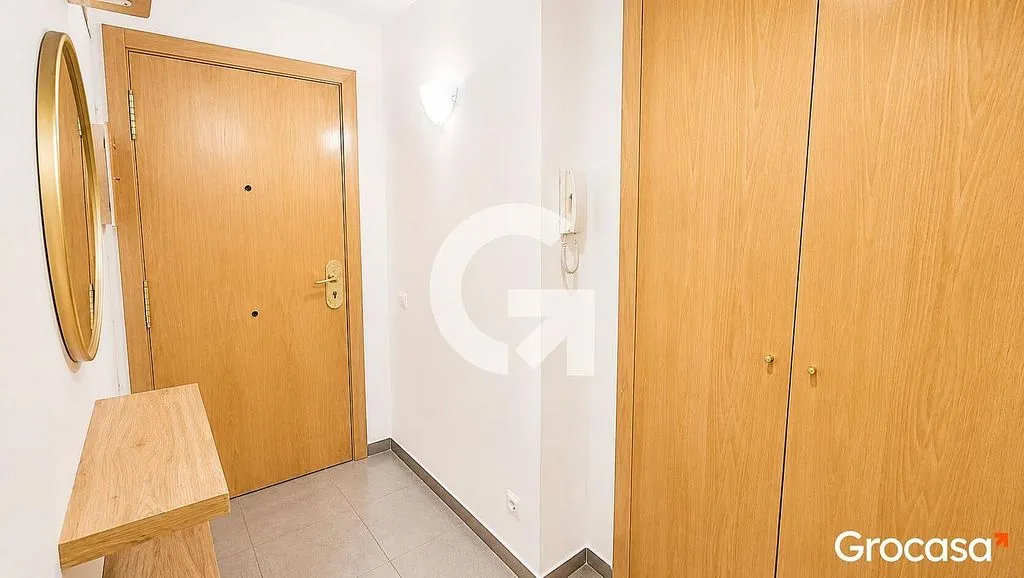 Esik - Apartment with Parking in El Vendrell