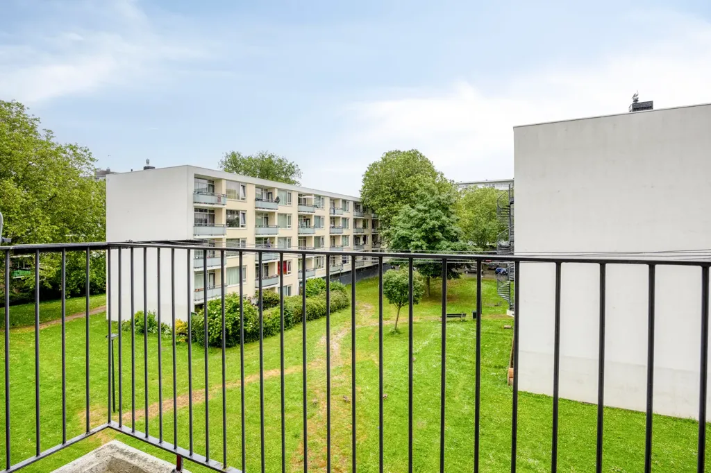 Balcon - Maisonnette with Three Balconies in Schiedam