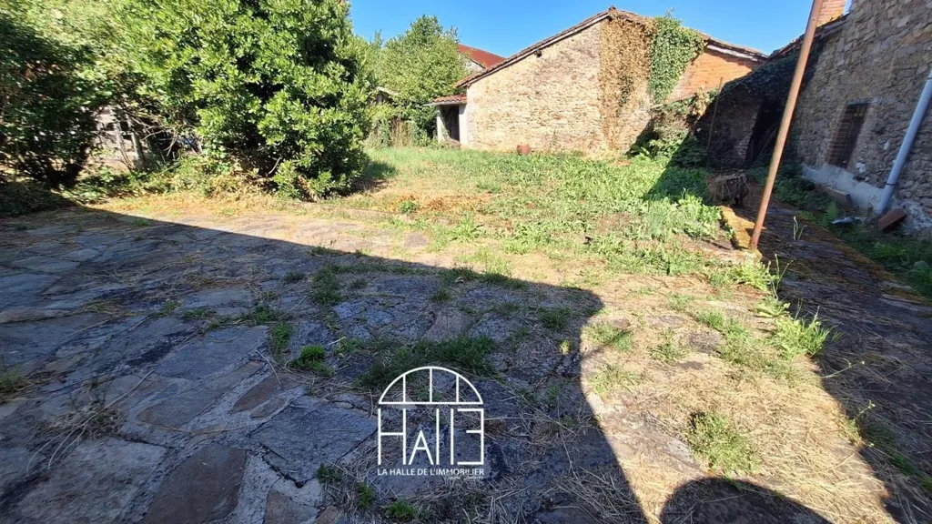 Jardin - Maison Ancienne avec Jardin à Oradour-sur-Glane