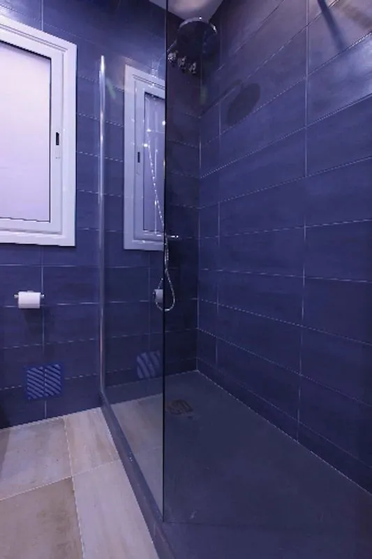 Vannitoad - Furnished Apartment with Central Heating in El Camp de l'Arpa del Clot
