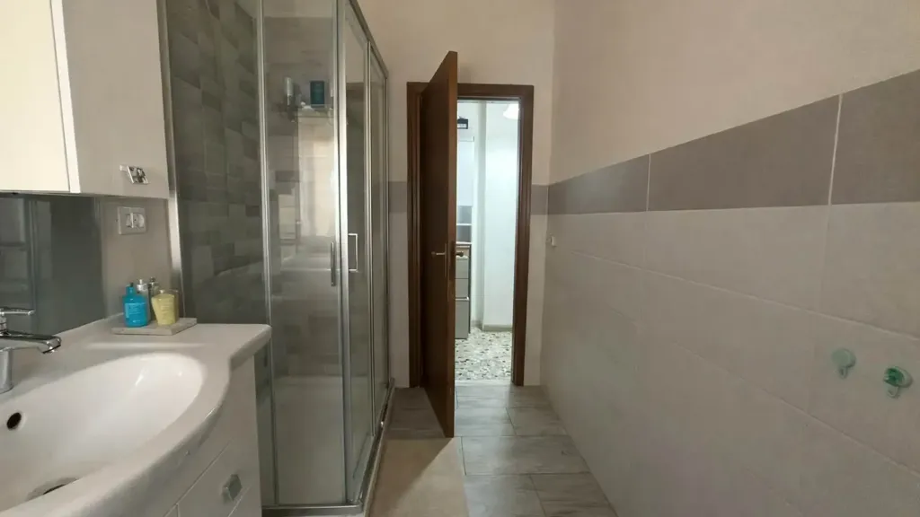 Bathrooms - Bright Apartment with Balcony in Venturina Terme