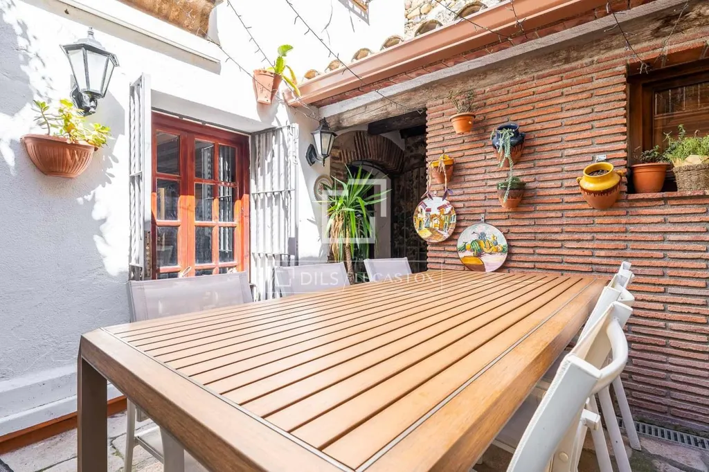 Terrazza - Stone Villa with Tourist License in Cambrils
