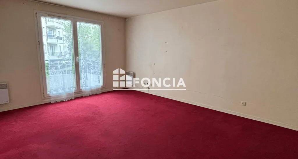 Stanze - T3 Flat with Balcony in Argenteuil Centre